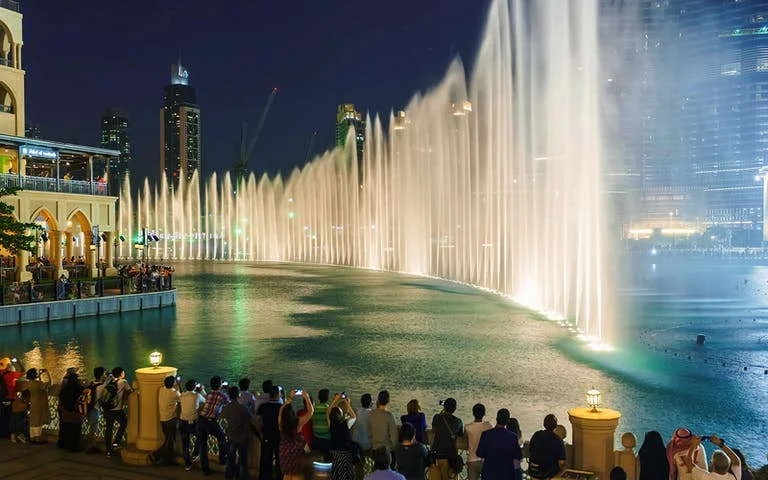 Dubai Fountain walk bridge