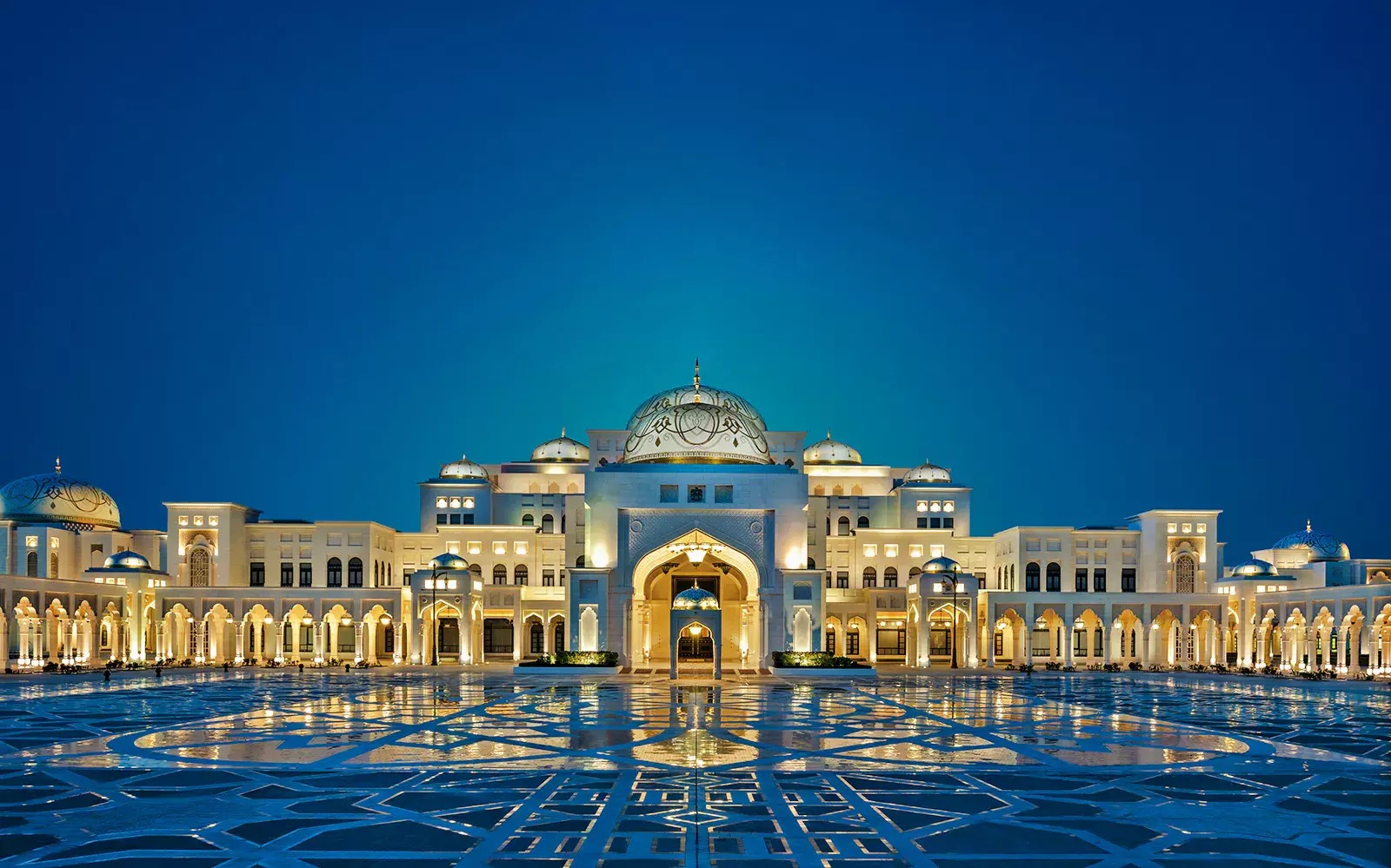 Qasr Al Watan Abu Dhabi