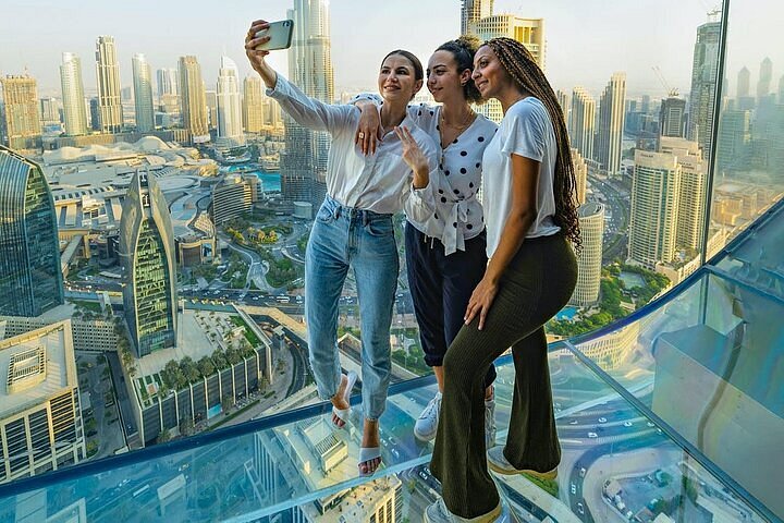 Sky Views Observatory ! Dubai
