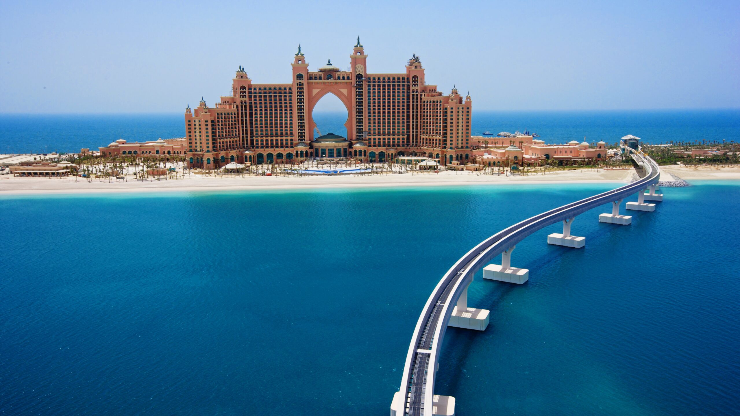 The Palm Monorail ! DUBAI